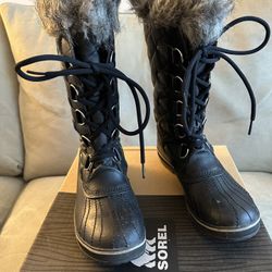 Women’s Sorel Tofino Waterproof Boots