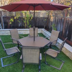 Patio Set With Hexigon Table & 6 Chairs