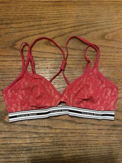 Victoria Secret VS Woman’s Pink Lace Bra Size L In Great Condition