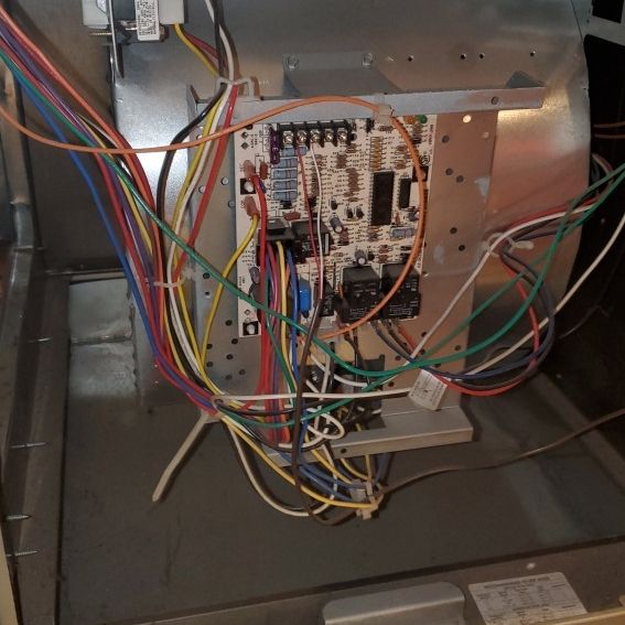 Rheem RGPS-10EBRGR - Value Series 80+ AFUE Upflow/Horizontal 100K BTU Gas  Furnace for Sale in Chicago, IL - OfferUp