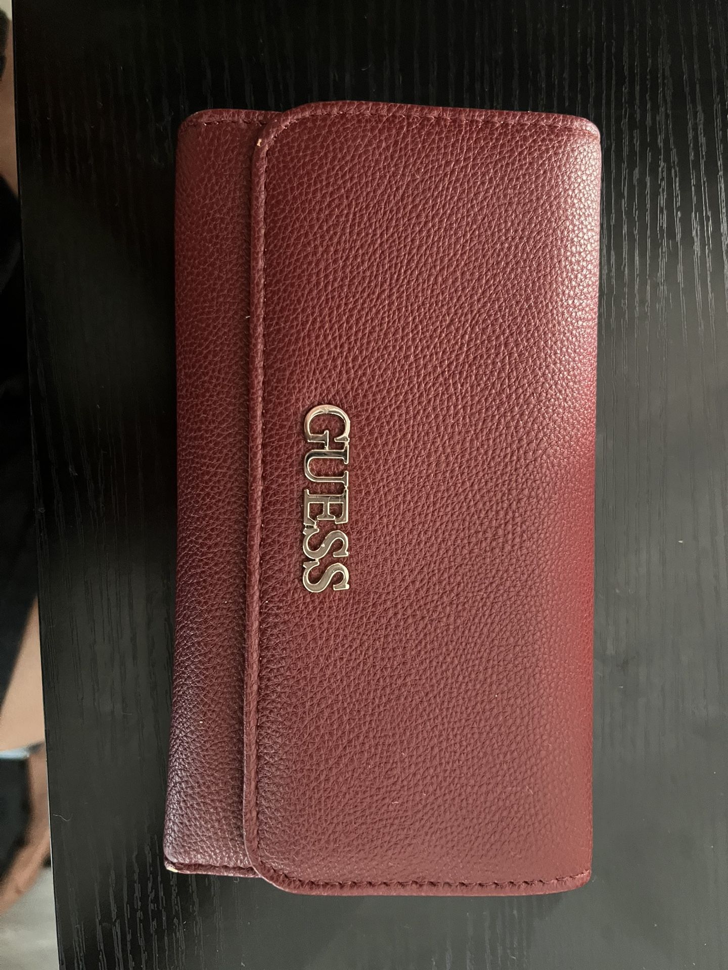 GUESS Clutch Wallet