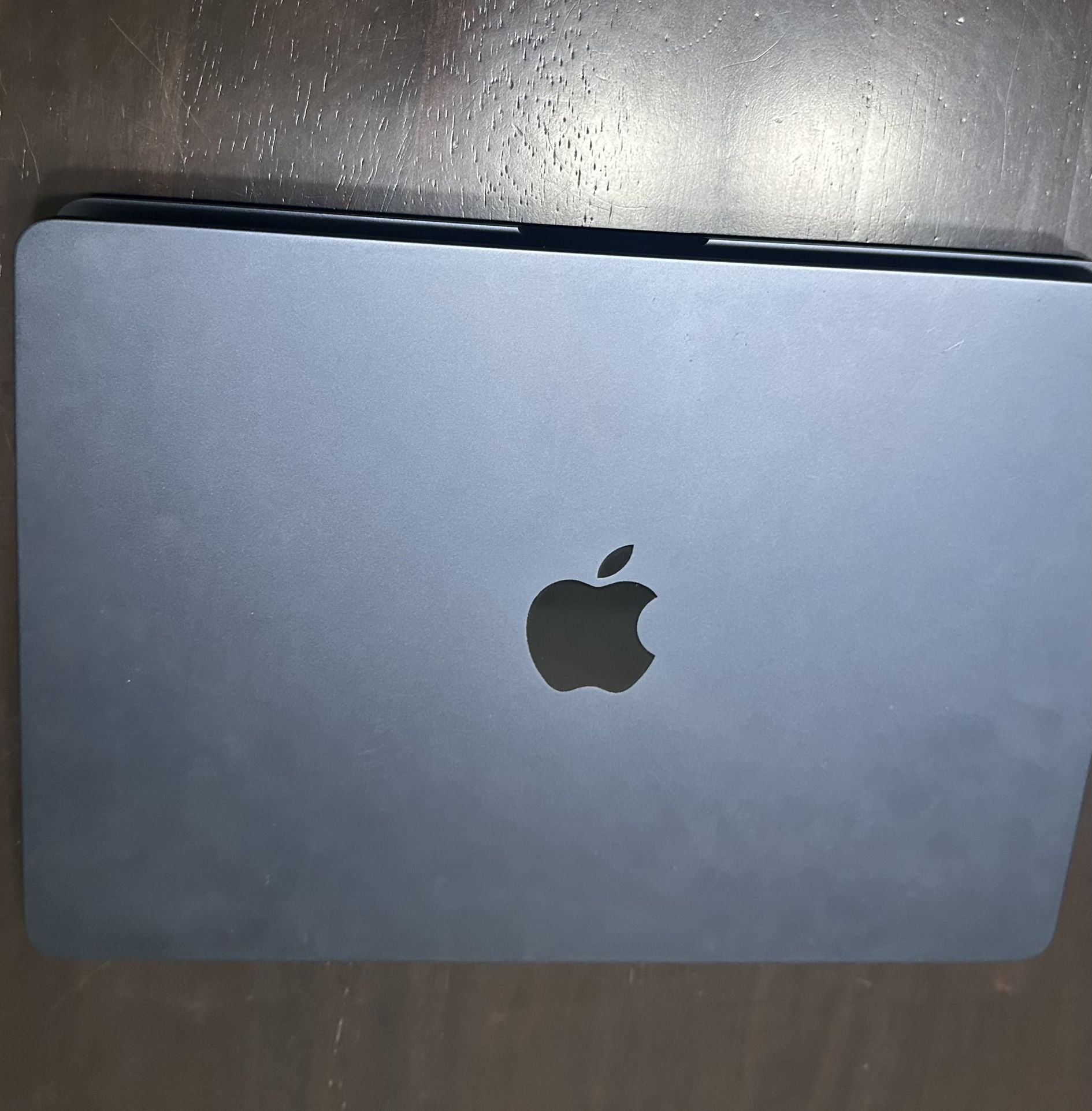 MacBook Air- Like New
