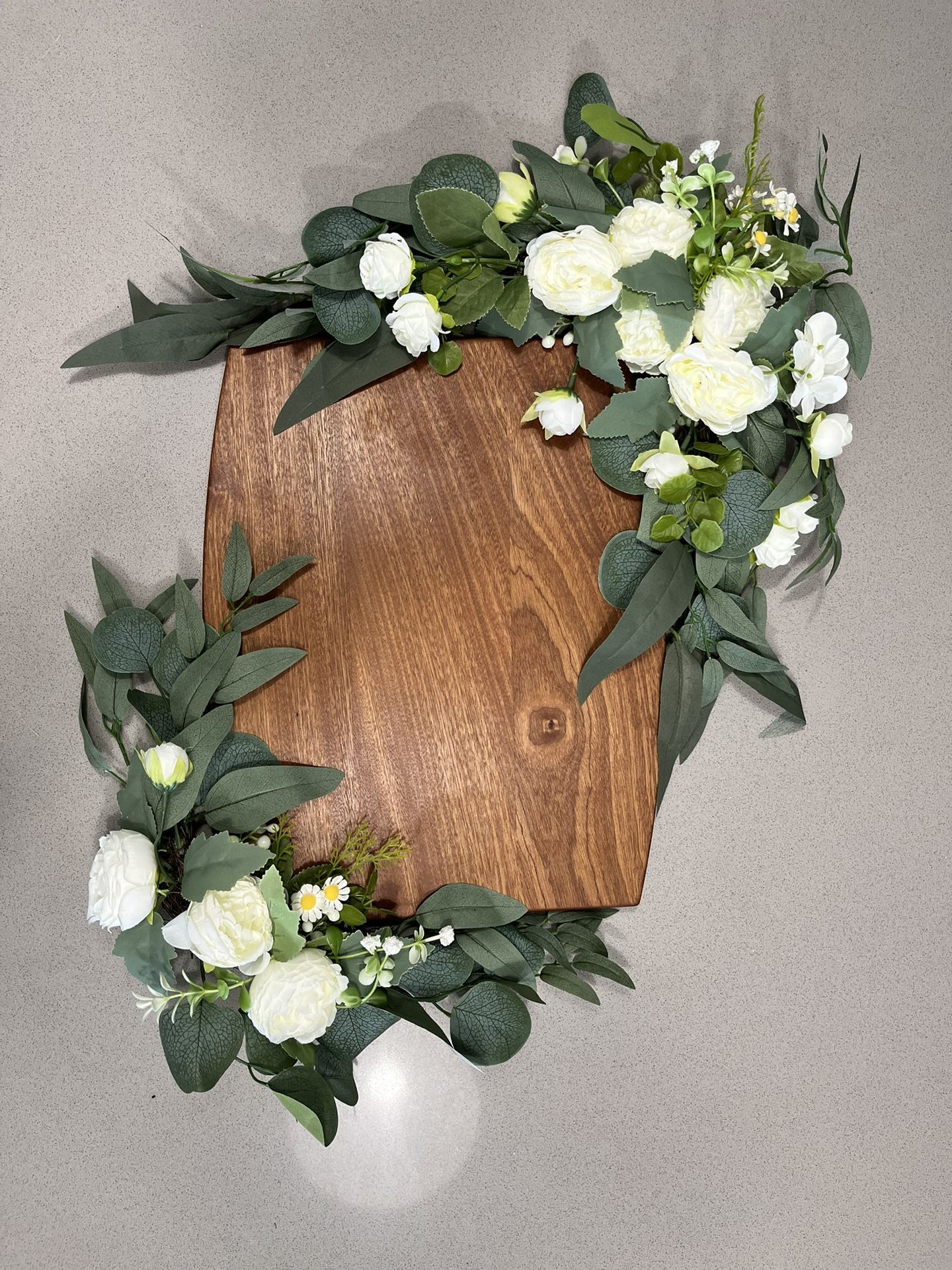 Set of 2 Corner flower decorations