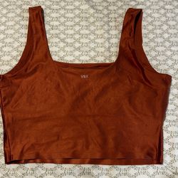 Ladies Sports Tops