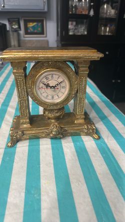Gold Tone Ornate Clock