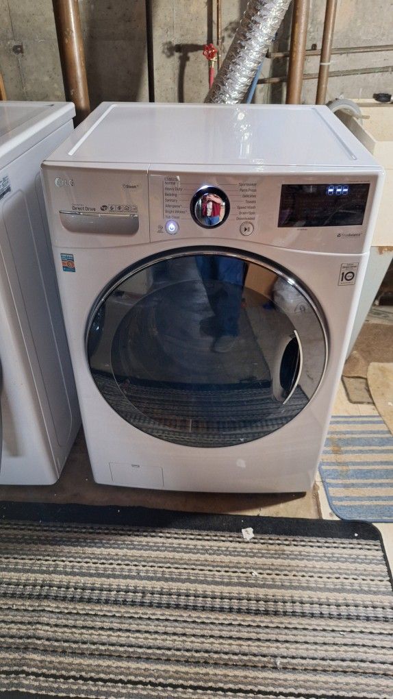LG Washer And Gas Dryer
