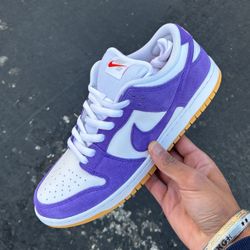 Nike SB Dunk Low ‘Purple Suede’ 