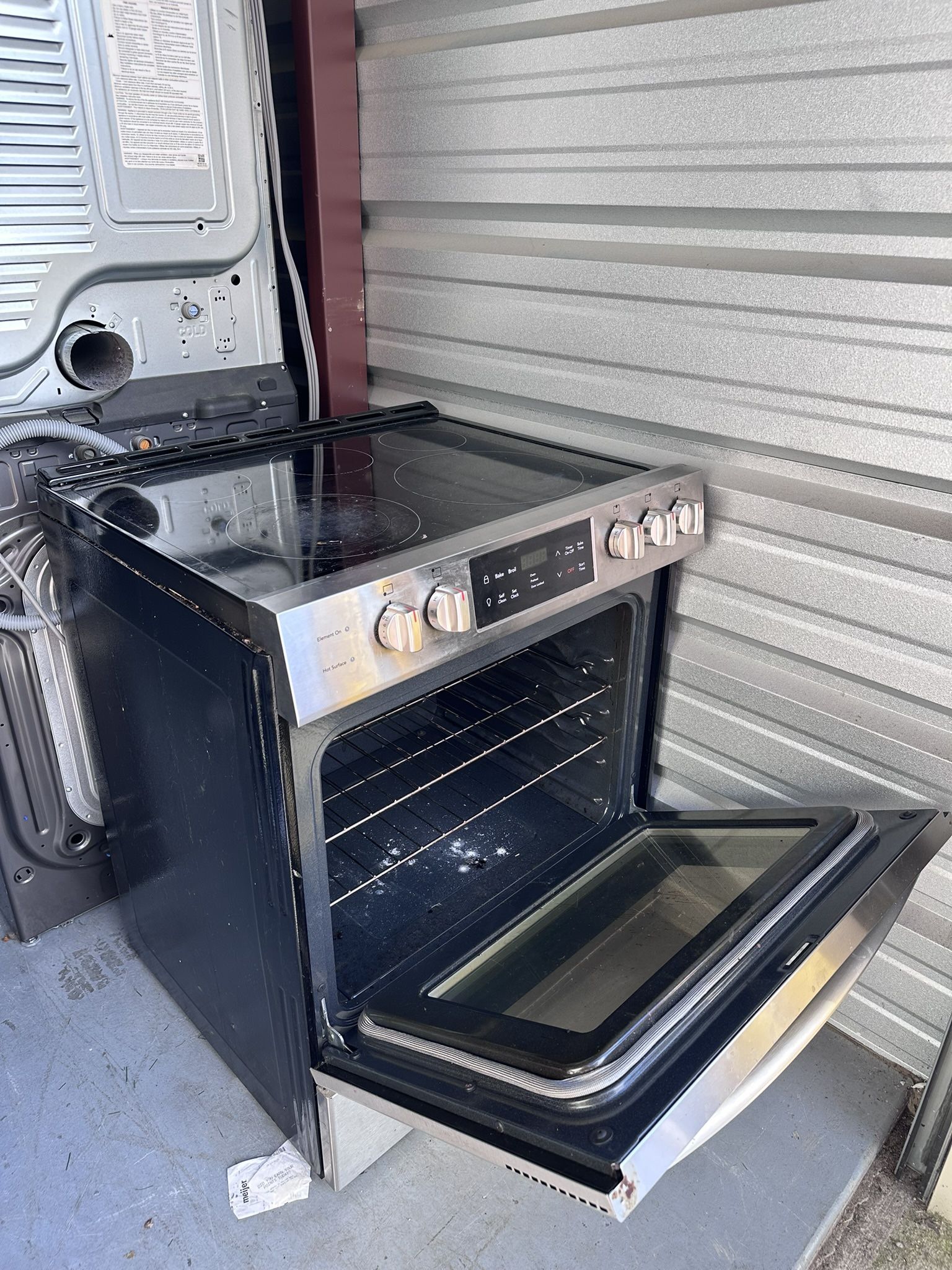 Frigidaire oven