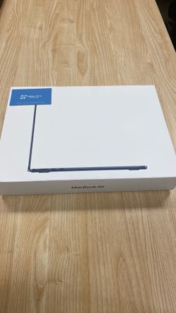 MacBook Air 13” 2025 M4/16gb/256gb- Bulverde