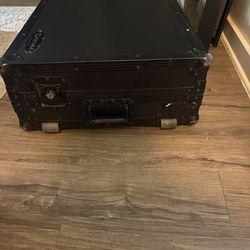 DJM-850 and Odyssey coffin