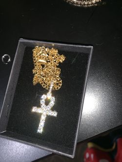 Gold cross chain