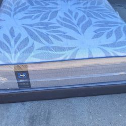 COLCHON QUEEN SIMMONS POSTURPEDIC