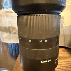 Tamron 28-75mm Sony E-mount