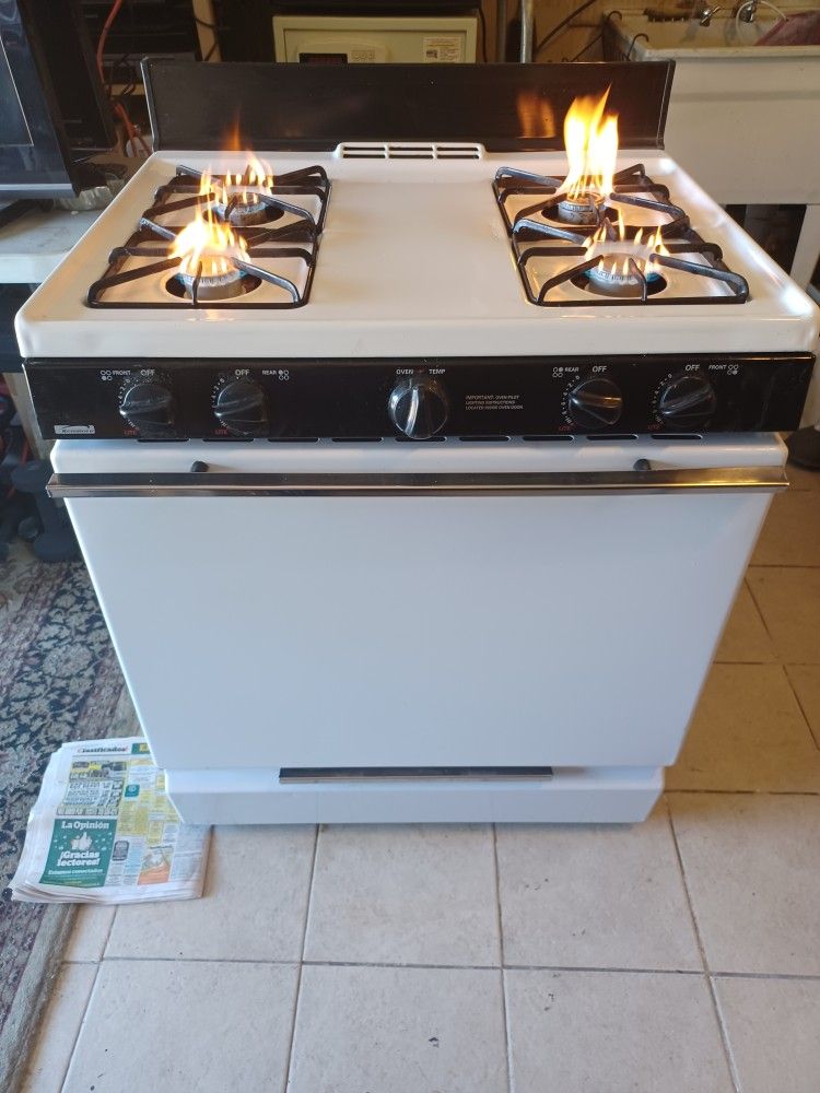 Estufas Gas Y Eléctricas Dual Nuevas Estanestill for Sale in Santa Ana, CA  - OfferUp