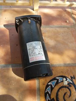 A. O. Smith SQ1152 1-1/2 HP, 48Y Frame, Square Flange Pool Motor