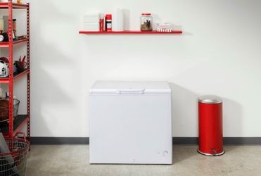 Chest Freezer, New Hot Point