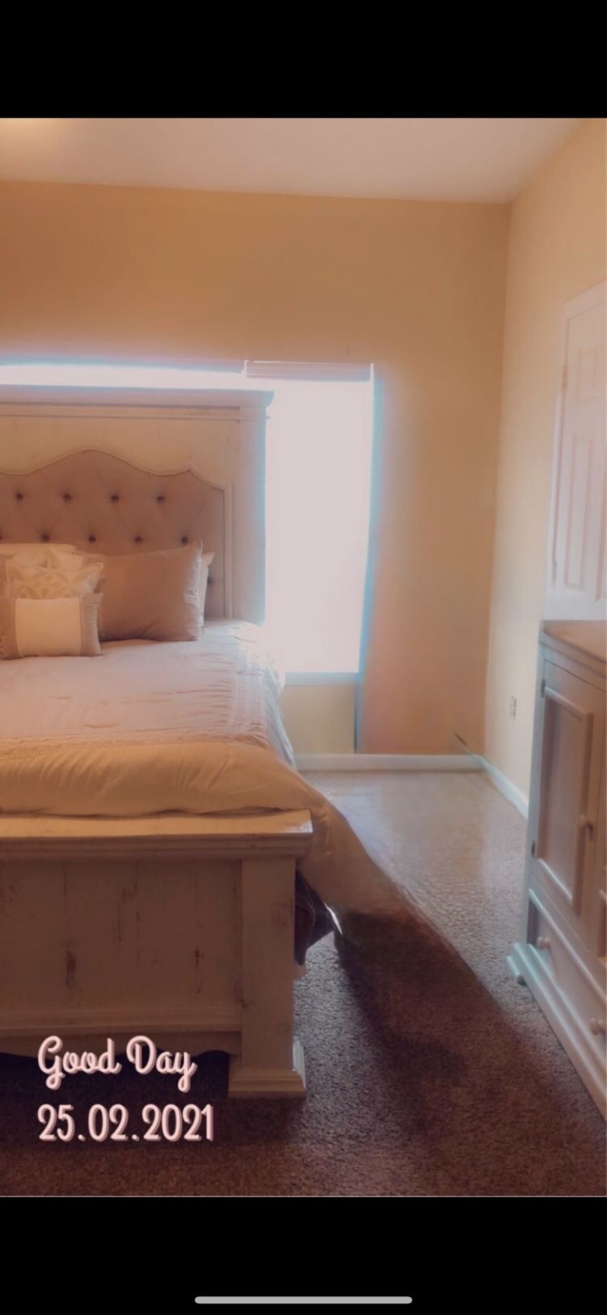 Queen Size Bedroom Set