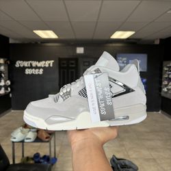 Jordan 4 Frozen Moment Size 9.5 Available In Store!