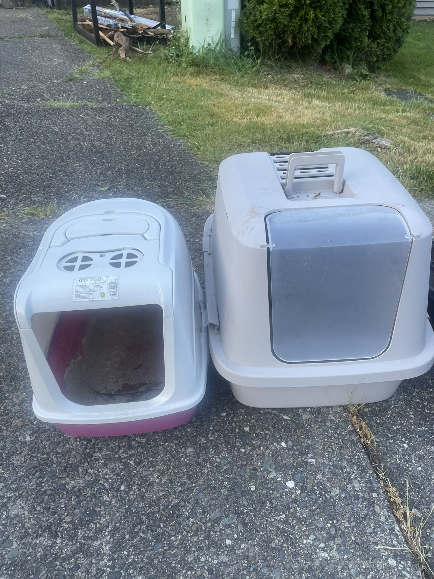 Cat Litter Box