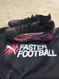Puma ultra soccer cleat (size 8)
