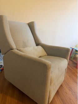 Nursery Recliner with USB