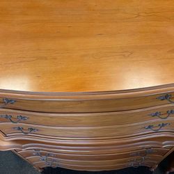 Vintage Dixie Brand Dresser With Mirror And Chest Of Drawers 