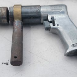 Central Pneumatic 1/2 " Air Drill