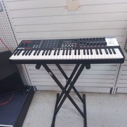 Akai Keyboard 
