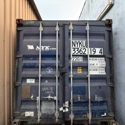 Standard container