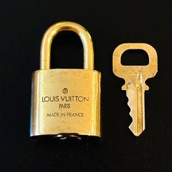 Louis Vuitton Lock and Key 314