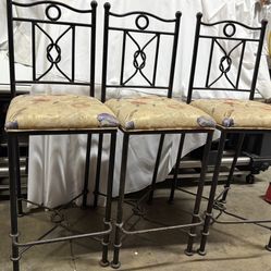Iron Stool/ Bar Metal High Chair