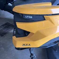 Cub Cadet Lawn Mower Tractor 