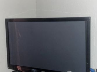 TV’s (50in Panasonic,52in LG, 36in Toshiba)
