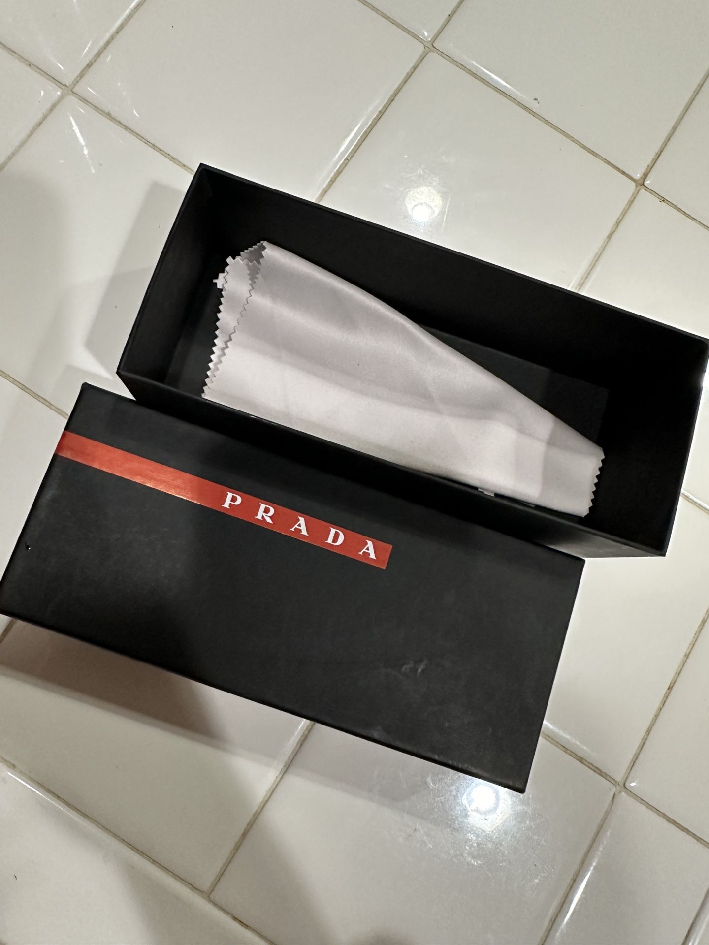 Prada/burberry glasses case