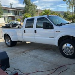2004 Ford F-550