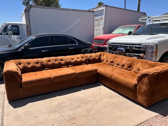 Sectional sofa couch