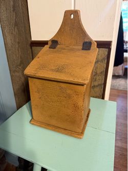 Primitive wooden storage box