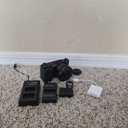 Sony ZV-E10 Video/Vlogging Camera + Extras!
