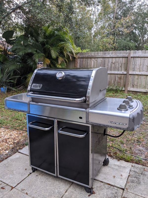 Weber Genesis E310 Gas Grill for Sale in Orlando, FL OfferUp