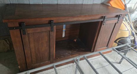 Entertainment Center