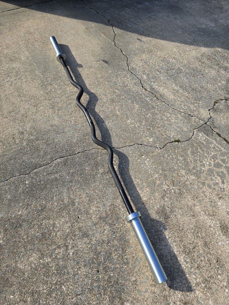 Weight Rogue Rackable Curl Bar