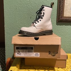 Botas