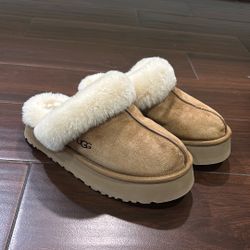 Uggs Size 7