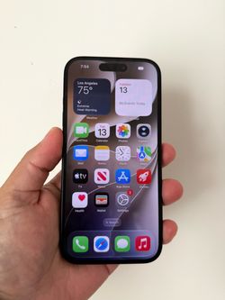 Apple iPhone 15 128GB Factory Unlocked