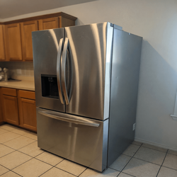 LG LRFXS3106S French Door Refrigerator – Like New, 30.7 cu ft - Grand Prairie, TX