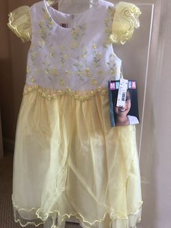 Brand New with Tag Sz 6 Embroidered Yellow Flower Dress