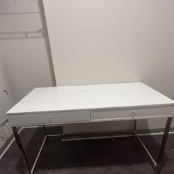 White And gold vanity desk 