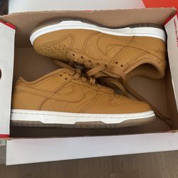 Wheat Nike Dunk Low 