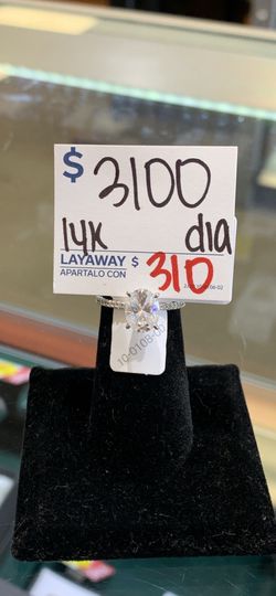 14k White Gold Diamond Ring