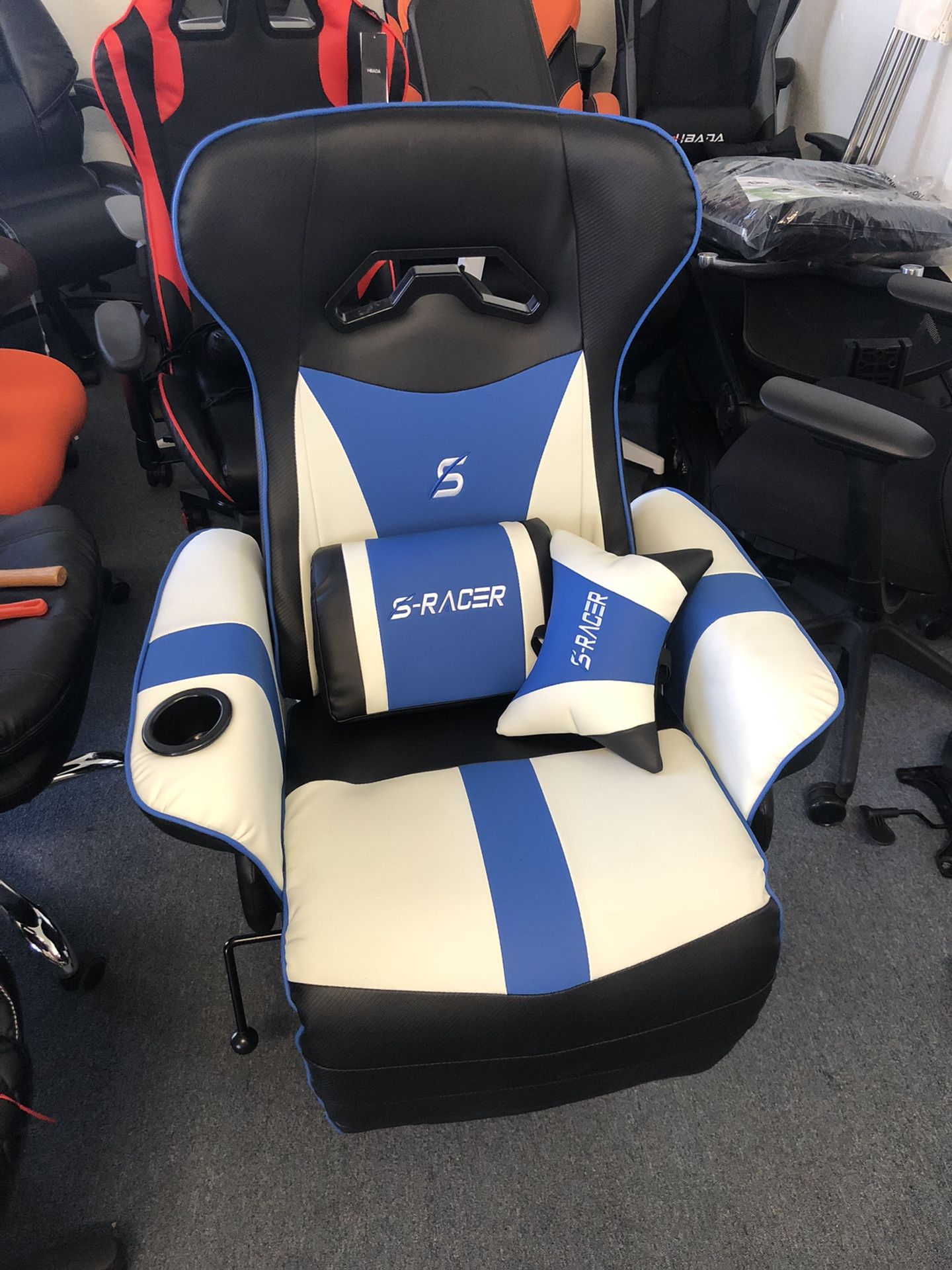 S-Racer Gaming Recliner Chair NEW